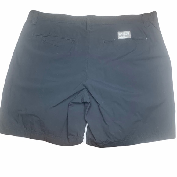 COLUMBIA Angus Spring Gray Shorts size 38 - Picture 3 of 9